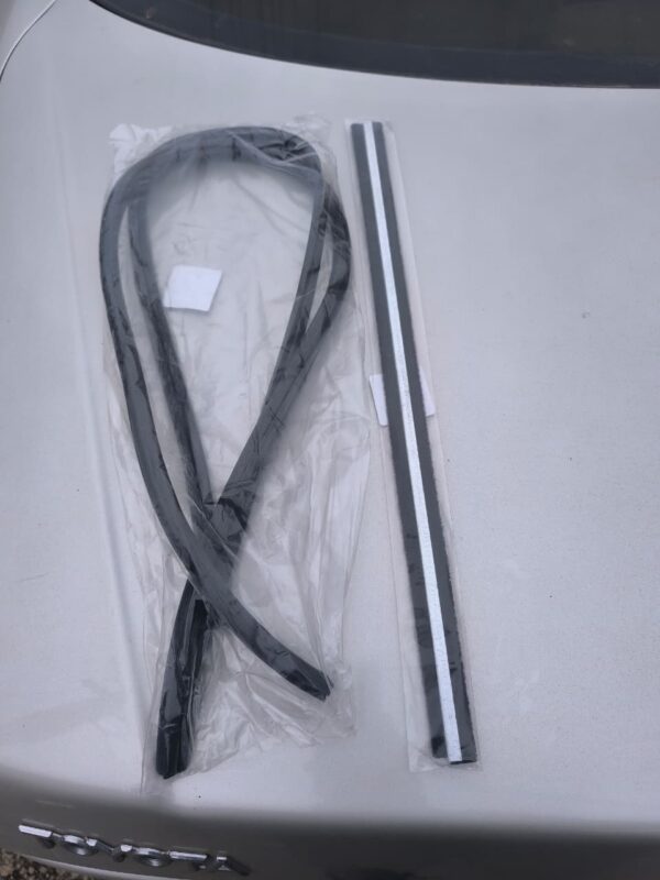 Резинка люка w116/w123/w126